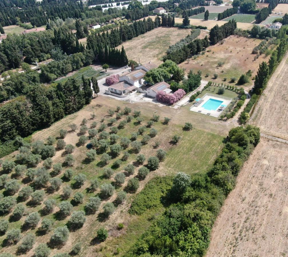 Les Gites Du Mas Canillac Châteaurenard Exteriér fotografie
